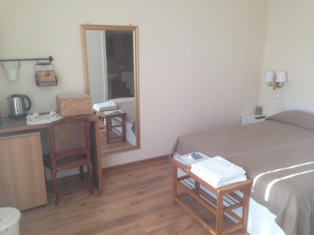Dal Generale Hotel Moniga del Garda Pokój zdjęcie
